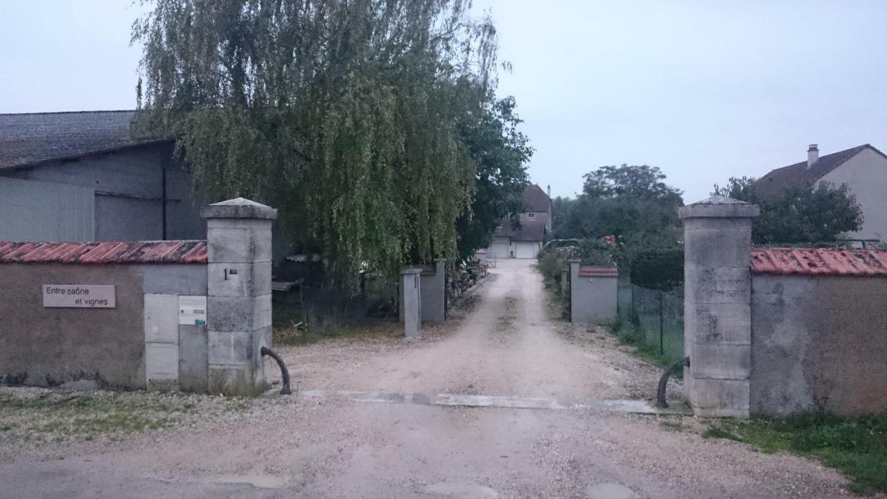 Grand Studio Entre Saone Et Vignes Villa Treclun Exterior photo