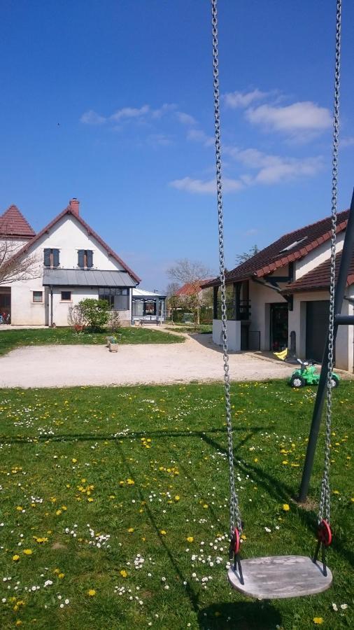 Grand Studio Entre Saone Et Vignes Villa Treclun Exterior photo